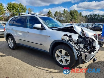 Czwarte zdjęcie samochodu z boku: 2012 BMW X5 XDRIVE35D VIN:5UXZW0C50CL673269 - miniatura