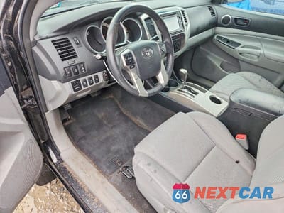 Zdjęcie 8 z 11 samochodu: 2015 TOYOTA TACOMA V6 VIN:5TFUU4EN7FX112053 - miniatura