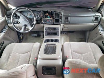 Zdjęcie 8 z 12 samochodu: 2004 CHEVROLET TAHOE K1500 VIN:1GNEK13T84J121068 - miniatura