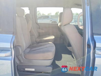 Zdjęcie 11 z 13 samochodu: 2010 KIA SEDONA BASE VIN:KNDMG4C3XA6350485 - miniatura