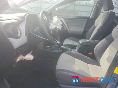 Zdjęcie 7 z 12 samochodu: 2014 TOYOTA RAV4 XLE VIN:2T3RFREV8EW209276 - miniatura