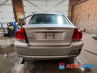 Zdjęcie 6 z 12 samochodu: 2005 VOLVO S60 2.5T VIN:YV1RS592852478286 - miniatura