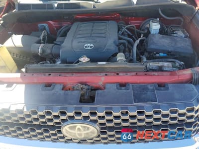 Zdjęcie 11 z 12 samochodu: 2018 TOYOTA TUNDRA SR5 VIN:5TFDY5F15JX697827 - miniatura