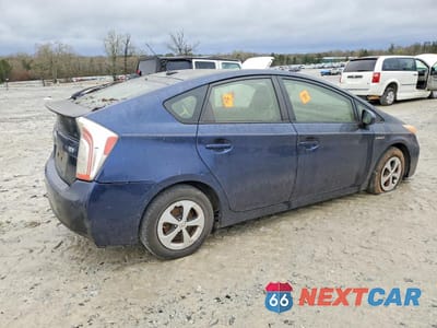 Trzecie zdjęcie samochodu z tyłu: 2014 TOYOTA PRIUS THREE VIN:JTDKN3DUXE1744926 - miniatura