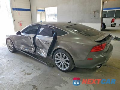 Drugie zdjęcie samochodu z przodu: 2012 AUDI A7 PREMIUM PLUS VIN:WAUYGAFC0CN106815 - miniatura