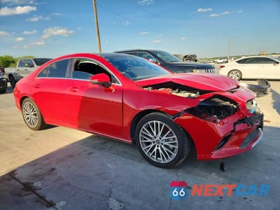 Czwarte zdjęcie samochodu z boku: 2020 MERCEDES-BENZ CLA 250 4MATIC VIN:WDD5J4HB6LN034666 - miniatura