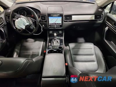 Zdjęcie 8 z 12 samochodu: 2011 VOLKSWAGEN TOUAREG V6 TDI VIN:WVGFK9BP9BD007393 - miniatura