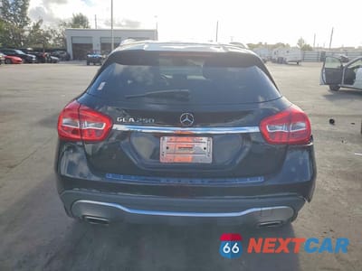 Zdjęcie 6 z 13 samochodu: 2018 MERCEDES-BENZ GLA 250 VIN:WDCTG4EB7JJ530353 - miniatura