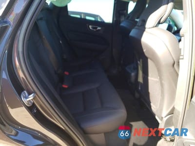 Zdjęcie 11 z 12 samochodu: 2023 VOLVO XC60 PLUS VIN:YV4L12DNXP1376217 - miniatura