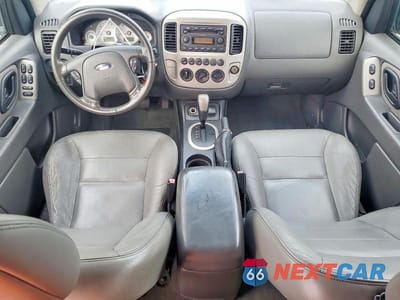 Zdjęcie 8 z 12 samochodu: 2005 FORD ESCAPE HEV VIN:1FMCU96H55KD90961 - miniatura