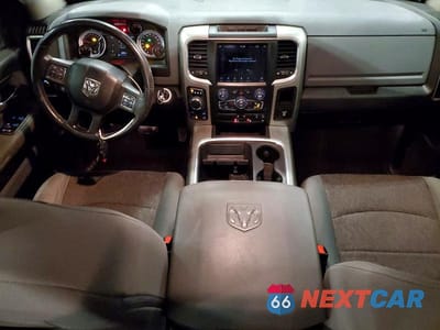 Zdjęcie 8 z 12 samochodu: 2019 RAM 1500 CLASSIC SLT VIN:1C6RR7LTXKS631591 - miniatura