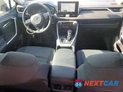 Zdjęcie 8 z 14 samochodu: 2025 TOYOTA RAV4 XLE VIN:2T3W1RFV8SC356727 - miniatura