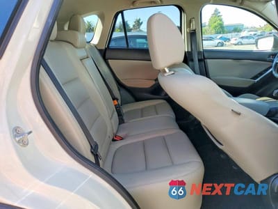 Zdjęcie 11 z 12 samochodu: 2015 MAZDA CX-5 GT VIN:JM3KE4DY0F0498461 - miniatura