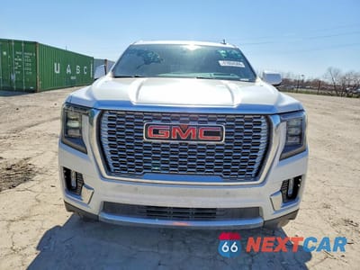Piąte zdjęcie samochodu w środku: 2023 GMC YUKON XL DENALI VIN:1GKS2JKT1PR200721 - miniatura
