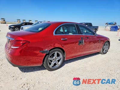 Trzecie zdjęcie samochodu z tyłu: 2018 MERCEDES-BENZ E 300 VIN:WDDZF4JB8JA394166 - miniatura