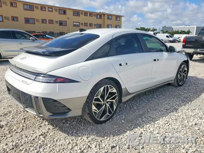Trzecie zdjęcie samochodu z tyłu: 2025 HYUNDAI IONIQ 6 SEL VIN:KMHM34AA9SA114708 - miniatura