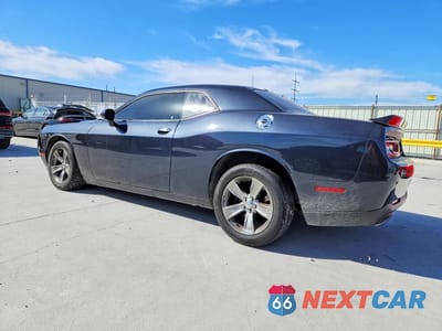 Drugie zdjęcie samochodu z przodu: 2019 DODGE CHALLENGER SXT VIN:2C3CDZAG6KH694262 - miniatura