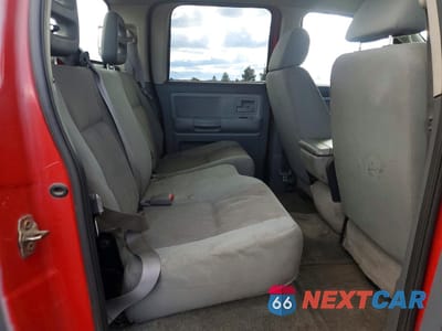 Zdjęcie 10 z 13 samochodu: 2005 DODGE DAKOTA QUAD SLT VIN:1D7HW48N85S245901 - miniatura