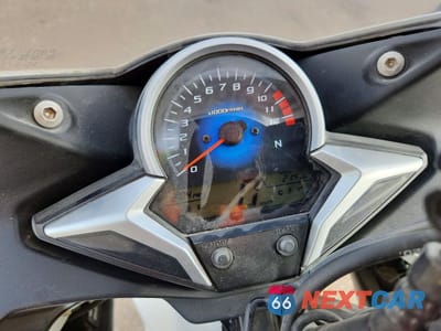 Zdjęcie 7 z 9 samochodu: 2013 HONDA CBR250 R VIN:MLHMC410XD5300522 - miniatura