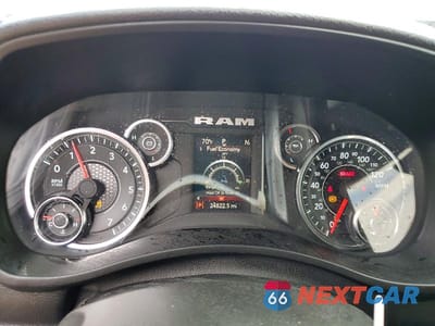 Zdjęcie 9 z 12 samochodu: 2024 RAM 2500 BIG HORN VIN:3C6UR5DJ8RG394709 - miniatura
