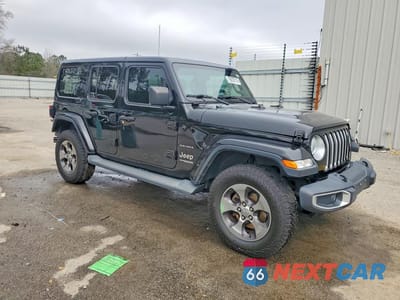 Czwarte zdjęcie samochodu z boku: 2018 JEEP WRANGLER UNLIMITED SAHARA VIN:1C4HJXEGXJW323176 - miniatura