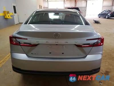 Zdjęcie 6 z 12 samochodu: 2025 TOYOTA CAMRY LE VIN:4T1DAACK8SU052887 - miniatura