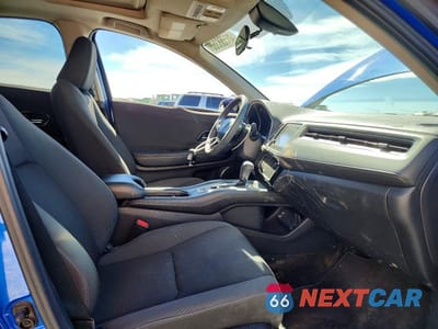 Zdjęcie 7 z 13 samochodu: 2022 HONDA HR-V EX VIN:3CZRU6H56NM757658 - miniatura