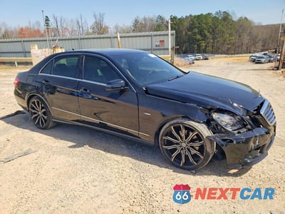 Czwarte zdjęcie samochodu z boku: 2011 MERCEDES-BENZ E 350 BLUETEC VIN:WDDHF2EBXBA410234 - miniatura