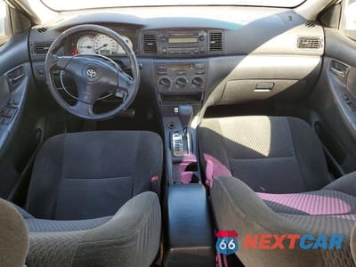 Zdjęcie 8 z 11 samochodu: 2005 TOYOTA COROLLA S VIN:1NXBR32E75Z426224 - miniatura