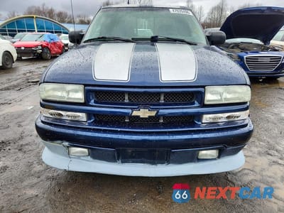 Piąte zdjęcie samochodu w środku: 2003 CHEVROLET S TRUCK S10 VIN:1GCCS19X538231804 - miniatura