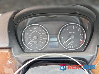 Zdjęcie 9 z 11 samochodu: 2007 BMW 328 I VIN:WBAVA37507NE25835 - miniatura