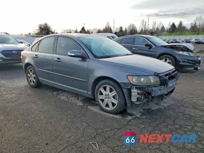 Czwarte zdjęcie samochodu z boku: 2007 VOLVO S40 2.4I VIN:YV1MS382572286083 - miniatura