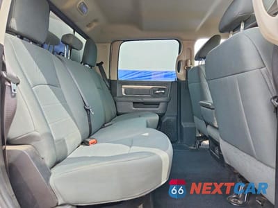 Zdjęcie 10 z 12 samochodu: 2014 RAM 3500 SLT VIN:3C63R3DL3EG233101 - miniatura