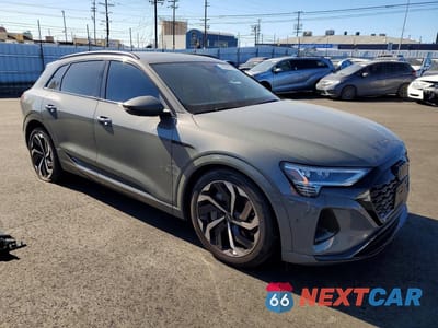 Czwarte zdjęcie samochodu z boku: 2024 AUDI Q8 E-TRON PREMIUM PLUS VIN:WA15AAGE3RB010978 - miniatura