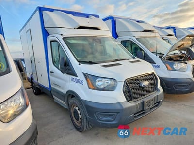 Czwarte zdjęcie samochodu z boku: 2022 FORD TRANSIT DELIVERY TRUCK VIN:1FDBW5Z89NKA01698 - miniatura
