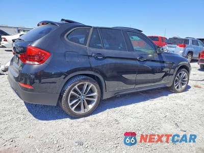Trzecie zdjęcie samochodu z tyłu: 2013 BMW X1 XDRIVE35I VIN:WBAVM5C52DVL63968 - miniatura