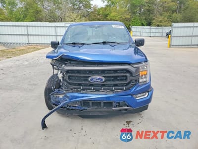 Piąte zdjęcie samochodu w środku: 2023 FORD F150 SUPERCREW VIN:1FTEW1EP2PKE84154 - miniatura