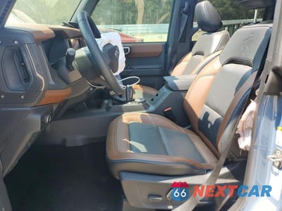 Zdjęcie 7 z 12 samochodu: 2024 FORD BRONCO OUTER BANKS VIN:1FMDE8BH7RLA95023 - miniatura
