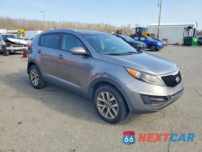 Czwarte zdjęcie samochodu z boku: 2016 KIA SPORTAGE LX VIN:KNDPB3AC6G7874583 - miniatura
