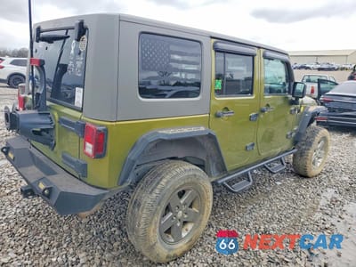 Trzecie zdjęcie samochodu z tyłu: 2010 JEEP WRANGLER UNLIMITED SAHARA VIN:1J4BA5H19AL203012 - miniatura