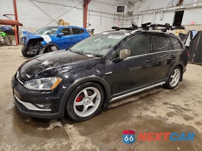 2017 VOLKSWAGEN GOLF ALLTRACK S/SE 3VWM17AU5HM523688 - główne zdjęcie licytacji z USA - miniatura