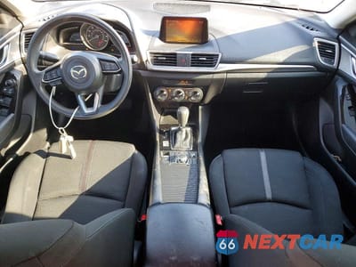 Zdjęcie 8 z 13 samochodu: 2017 MAZDA 3 SPORT VIN:3MZBN1U71HM147229 - miniatura