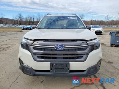 Piąte zdjęcie samochodu w środku: 2025 SUBARU FORESTER PREMIUM VIN:JF2SLDDC9SH547303 - miniatura