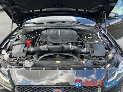 Zdjęcie 7 z 12 samochodu: 2016 JAGUAR XF PREMIUM VIN:SAJBD4BV9GCY06832 - miniatura