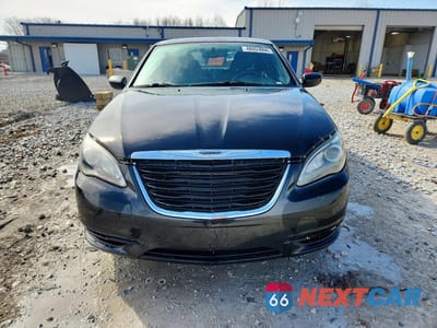 Piąte zdjęcie samochodu w środku: 2014 CHRYSLER 200 TOURING VIN:1C3CCBBG3EN193138 - miniatura