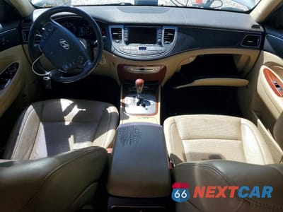 Zdjęcie 8 z 12 samochodu: 2013 HYUNDAI GENESIS 3.8L VIN:KMHGC4DDXDU223750 - miniatura