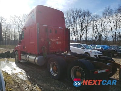 Trzecie zdjęcie samochodu z tyłu: 2011 FREIGHTLINER CASCADIA TRUCK CAB AND CHASSIS VIN:1FUJGLDR6BLAV6676 - miniatura