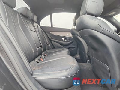 Zdjęcie 10 z 12 samochodu: 2021 MERCEDES-BENZ E 350 4MATIC VIN:W1KZF8EBXMA921694 - miniatura