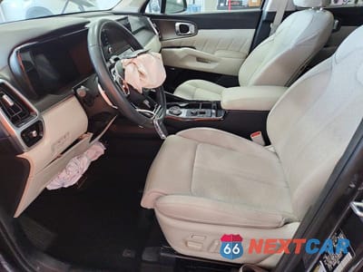 Zdjęcie 7 z 13 samochodu: 2023 KIA SORENTO HYBRID SX PRESTIGE VIN:KNDRKDLG4P5181537 - miniatura