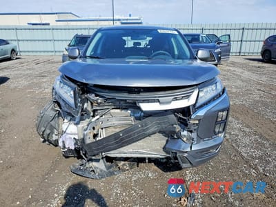 Piąte zdjęcie samochodu w środku: 2024 MITSUBISHI RVR ES VIN:JA4AJUAU4RU607349 - miniatura